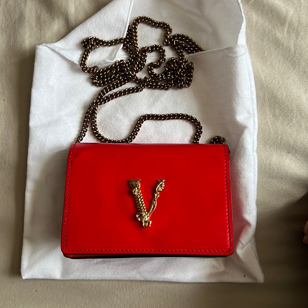 Versace nano crossbody worn once 100% Authentic original box with card